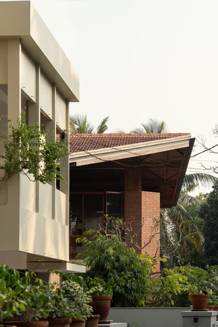 Ananda House